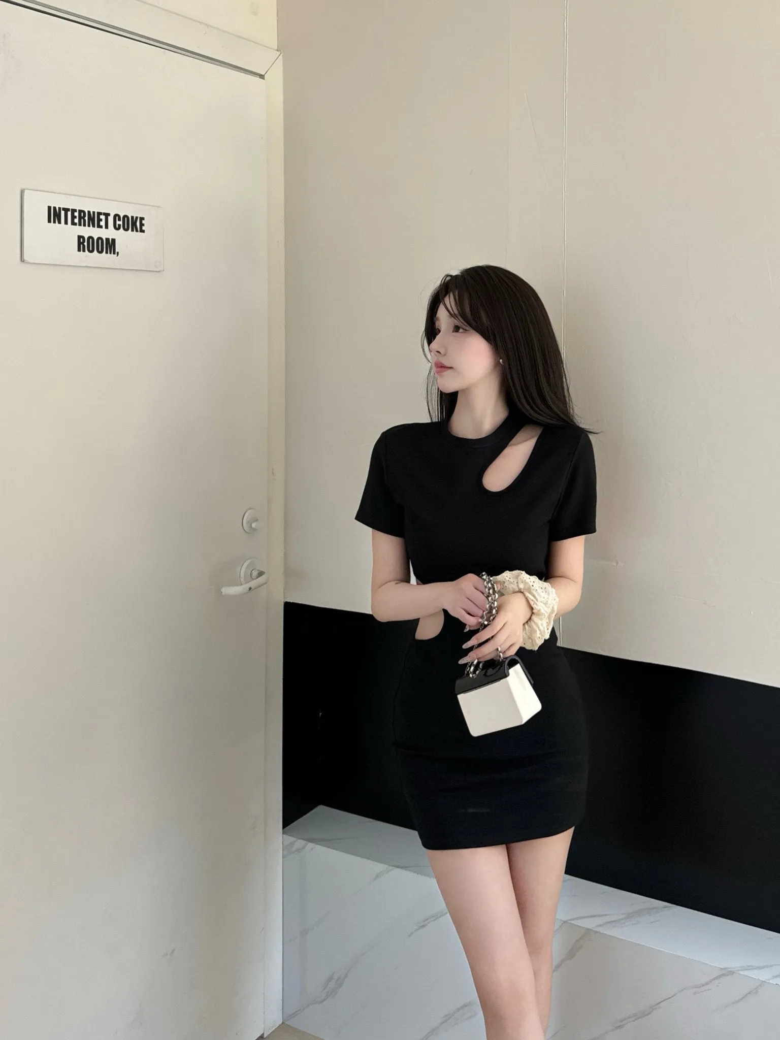 Black Hollow Slimming Drill Chain Dress