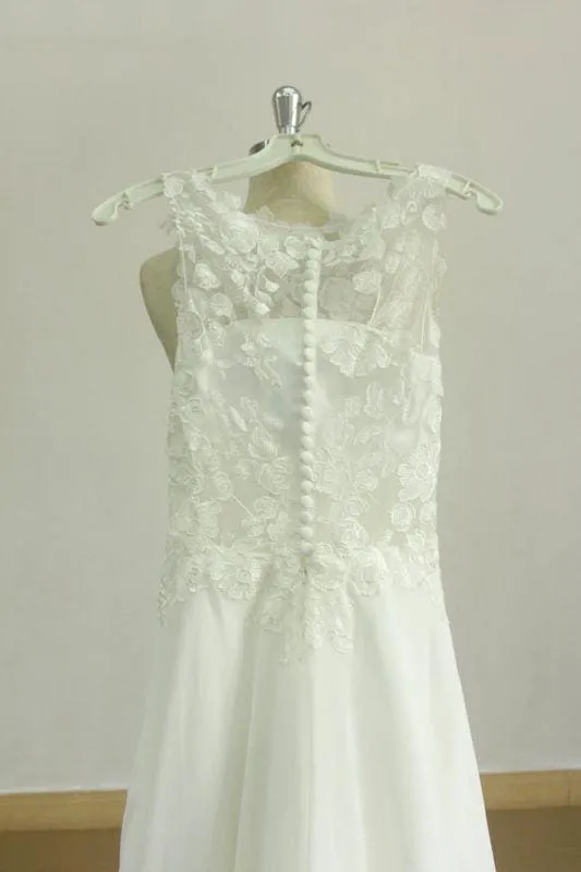 Bridelily Graceful Appiques Chiffon A-line Wedding Dress