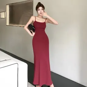 Elowen - Elegant Off-Shoulder Maxi Dress for Women