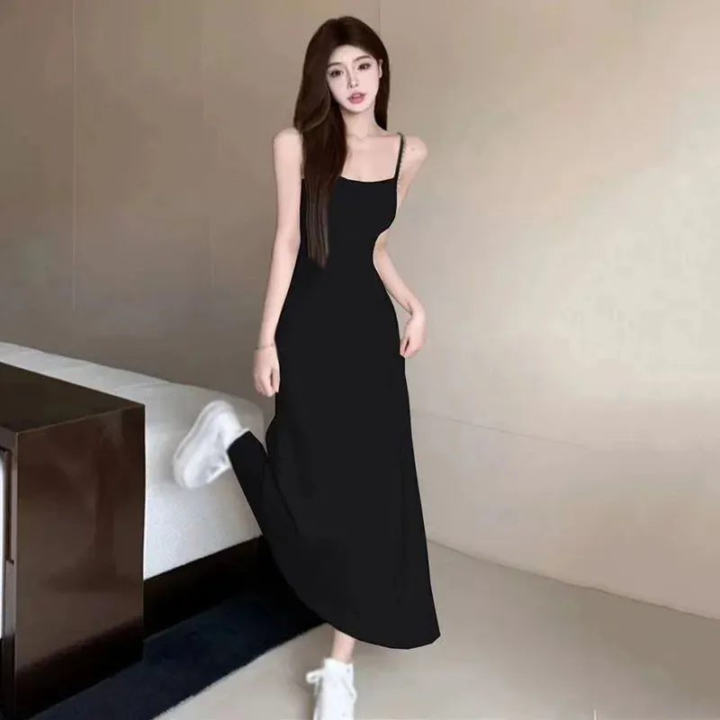 Elowen - Elegant Off-Shoulder Maxi Dress for Women
