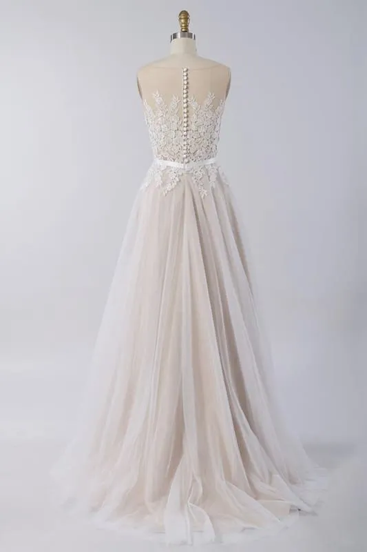 Graceful Appliques Tulle A-line Wedding Dress