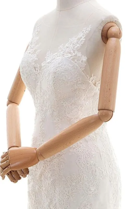 Graceful Appliques Tulle Mermaid Wedding Dress