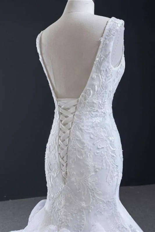 Graceful Lace-up Appliqes Mermaid Wedding Dress