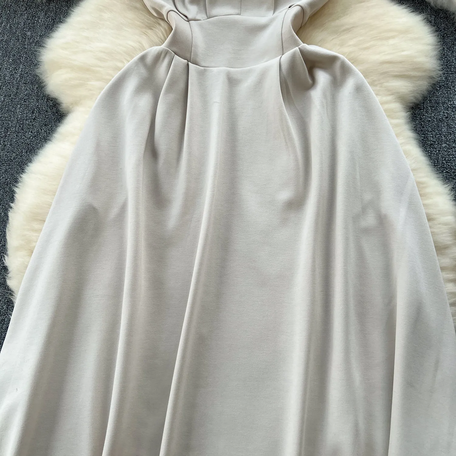High-end Waist-slimming Sleeveless Dress