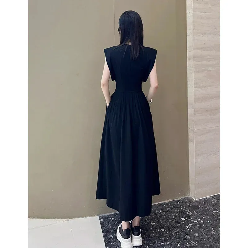 Lorena - Elegant Sleeveless Black Dress for Women