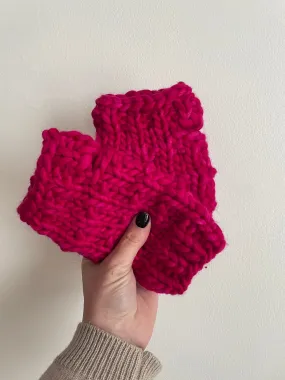 Luxury Line Fingerless Mitts Fuscia